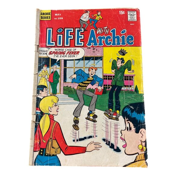 Archie Series Life With Archie #109 May 1971 Spring Fever Comic Bagged Boarded - Picture 1 of 6
